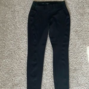 Simply Vera skinny ponte pants